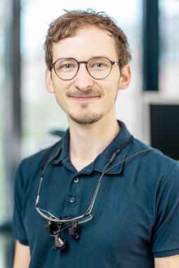Portrait Dr. Conrad Wiedemann
